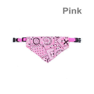 Collier pour chien bandana rose