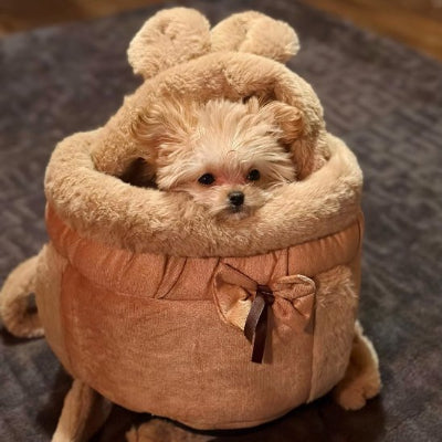 Petit chien dans sac chien de transport Peluche beige