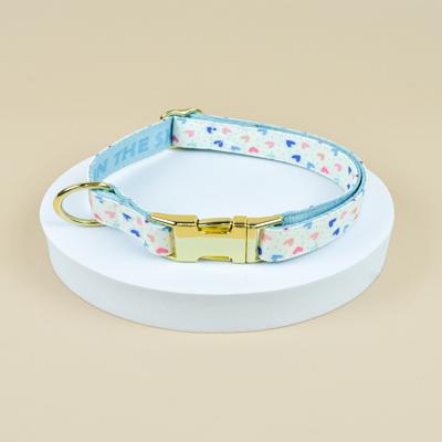 collier chiot Bella motif coeur  blanc