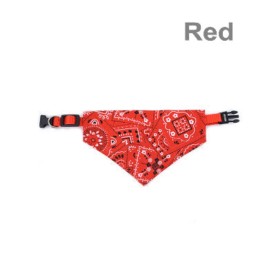 Collier pour chien bandana rouge